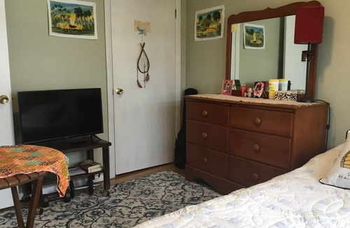 Wells Bed & Breakfast | Seawalk Apartments on Ogunquit line