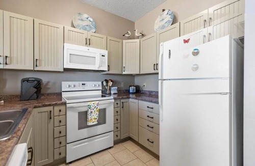 Old Orchard Beach Condo | Seawatch Oceanfront Unit 602