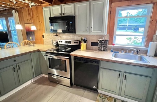 Sebago House | SEBAGO LAKE ACCESS TO SANDY BEACH
