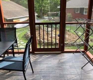 South Casco House | Sebago Lake Cottage on Raymond Cape