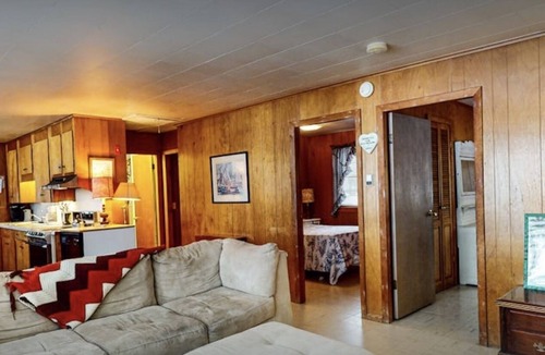South Casco Cottage | Sebago Lake Waterfront Cottage With Sandy Beach & Boat Dock