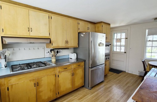 Wellfleet House | Secluded 3BD Classic-On Seven Acres Abutting Conservation Land, A/C, Large Deck