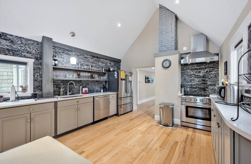 Sandwich House | Secluded 3BR Cape House | Outdoor Fire Pit