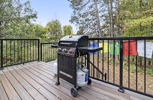 Sears Other | Secluded Glamping Yurt with Scenic Wilderness Views near Sears, Michigan
