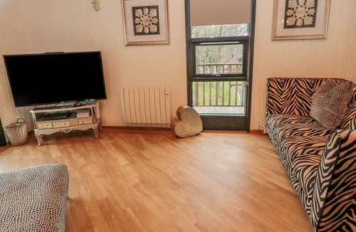 Otterburn Cottage | SECRET LODGE, pet friendly, character holiday cottage in Otterburn
