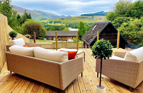 Lochearnhead Ski Chalet | Self Catering Holiday Chalet in Lochearnhead, Mountain and Loch Views, Log Fire