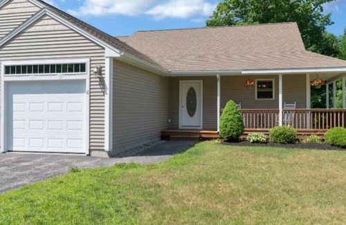 Westbrook Condo | Serene 2-bedroom condo with AC in charming Westbrook