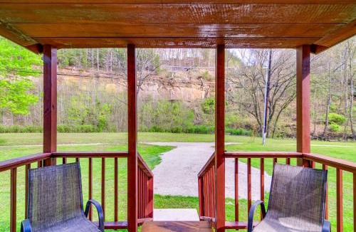 Beattyville House | Serene Beattyville Cabin: 24 Mi to Red River Gorge