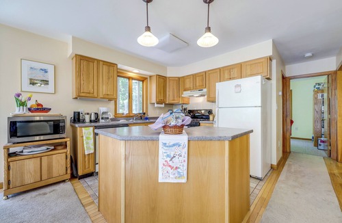 Steuben House | Serene Steuben Home w/Scenic Ocean Views!