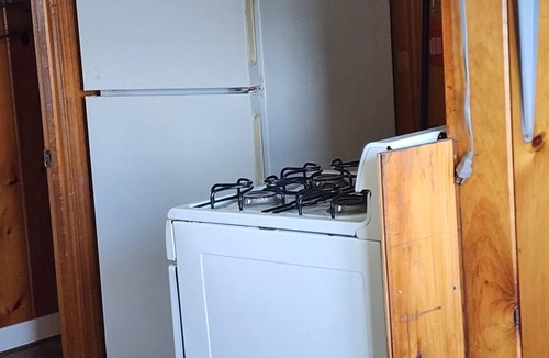 North Truro Cottage | Serene Vacation Retreat in the BlueFish Saturday Cottage at Oceana Cottages