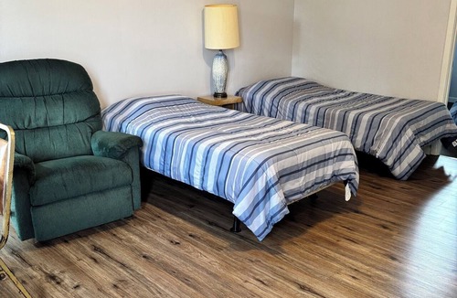Baudette Condo | Serene, Waterfront 1-bedroom apartment with AC on the Rainy River. Sleeps 4
