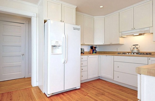 Kennebunk Apartment | Seven Gables by Bayley Vacation Rentals