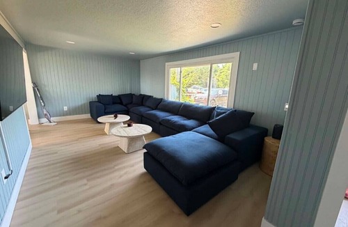 Oscoda Cabin | Seven Shores Retreat Lake Huron Oscoda Cabin 5
