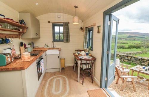 Chop Gate Cottage | Sheep Cote Shepherds Hut