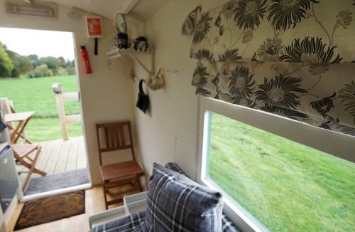 Hawick Cabin | Shepherd's Hut @ Westcote
