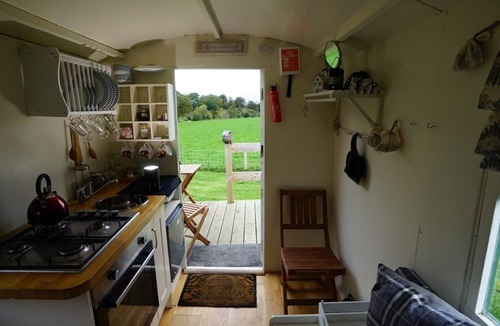 Hawick Cabin | Shepherd's Hut @ Westcote