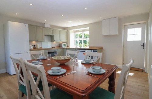 Haddington Cottage | SHEPHERDS COTTAGE, family friendly, with open fire in Haddington