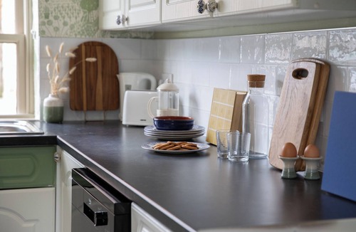 North Bitchburn Cottage | SHERIFF'S TOWER COTTAGE - EAST, pet friendly in Bishop Auckland