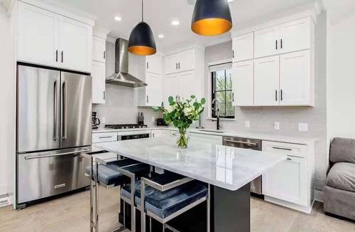 Italian Village House | Short North & Downtown & OSU | Near High Street | Free Parking | 5,800+ Reviews