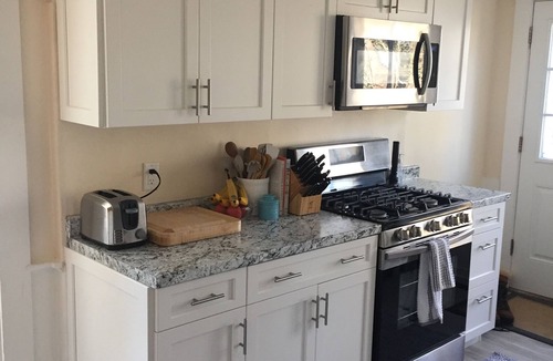 Tisbury Condo | Short Walk to Town - Nice Comfortable -Reasonable