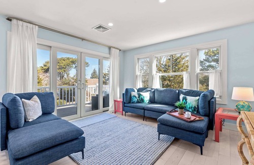 East Orleans House | Short Walk to Water, Mins to Nauset Beach, AC!