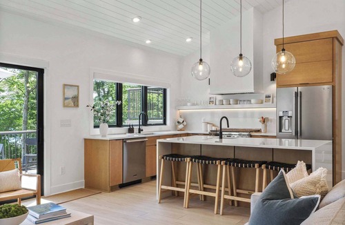 Traverse City Cottage | Silver Oaks Resort - Cottage Five - Main House