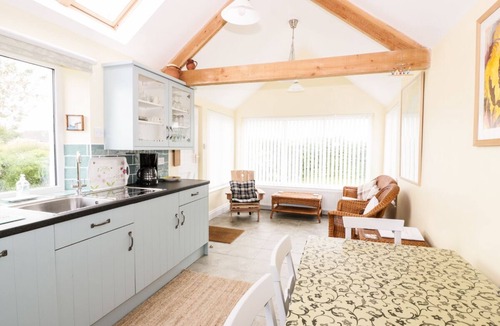 Sandyhills Cottage | Simmer Dim