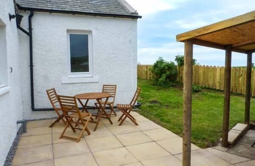 Sandyhills Cottage | Simmer Dim
