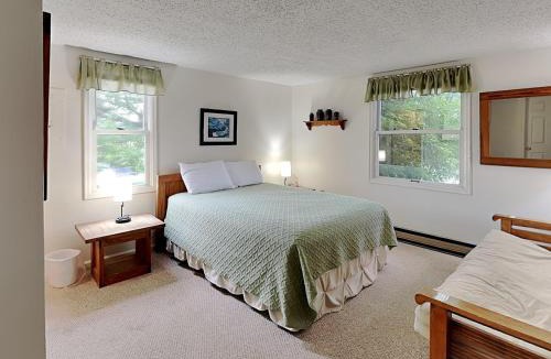 McHenry House | Ski Harbor 45