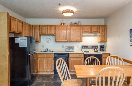 Sunday River Area Condo | Ski-In/Ski-Out Sunday River Condo: White Cap B-112