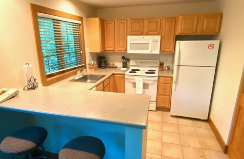Boyne Falls Condo | Ski-in walk-out Condo at Boyne Mountain