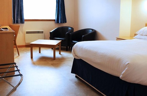 Balbeggie Hotel | Sky Lodge Hotel Perth