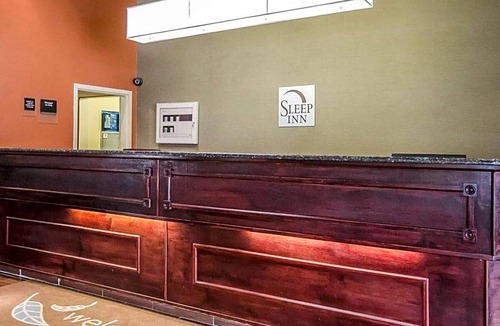 Prestonia Hotel | Sleep Inn Louisville Airport & Expo