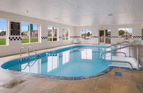 Gypsum Hotel | Sleep Inn & Suites Port Clinton