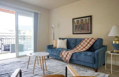 Oklahoma City Apartment | Sleepover | Modern 1BD/1BA + Balcony - OKC