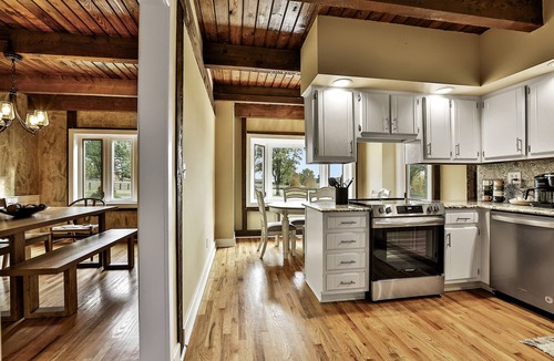 Simpsonville House | Sleeps 26, Hot Tub, Sauna, Privacy on 5 acres