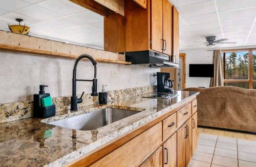 Mayfield Resort | Sleeps 72 on Spider Lake minutes from downtown Traverse City