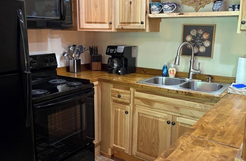 Wakefield Condo | Slopeside 1B/1B Retreat-Fireplace & Massage Chair