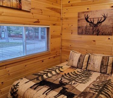 Howell House | Smoky Mountain Chalet Cottage