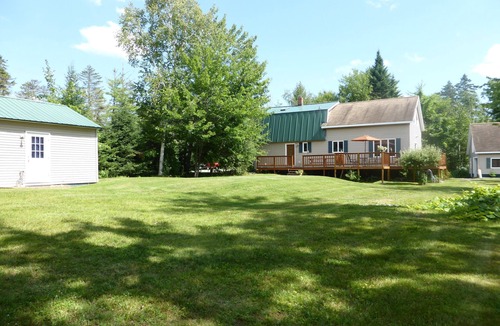 North Penobscot House | Snowmobile I.T.S. 86 from the house. Great place for group sledcation,