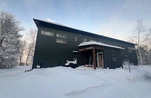 Au Train Cabin | Snowmobile & Ice Fest Suite #1