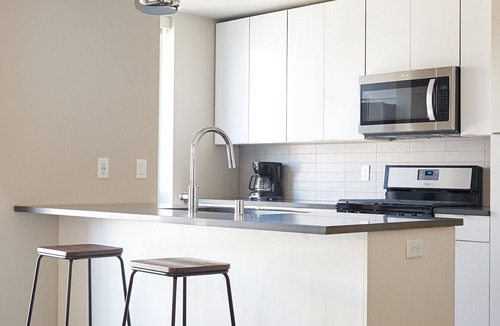 Downtown East Apartment | Sonder at East End