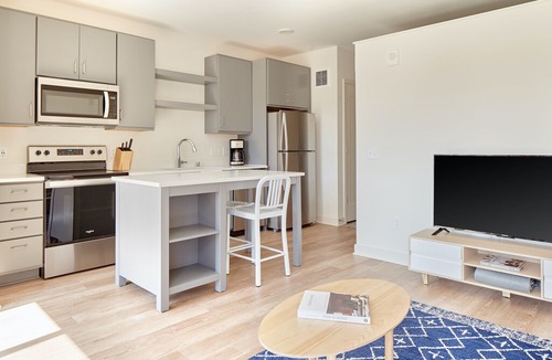 Downtown Minneapolis Apartment | Sonder | Sora | Pleasant 1BR + Sleeper Sofa