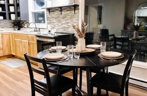 Warroad House | South Shores