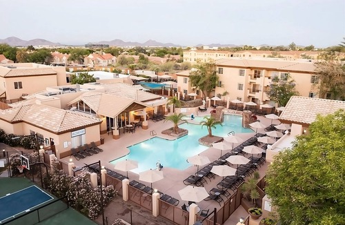North Scottsdale Hotel | Southwestern Charm Hideout! Full Kitchen, Outdoor Swimming Pool, Free Parking!