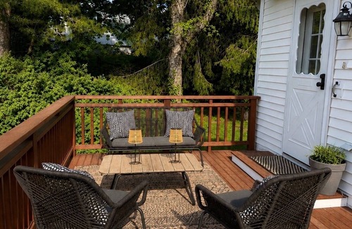 Gloucester House | Southwestern Coastal Retreat Walk to Good Harbor Beach, 3BR Gloucester Getaway