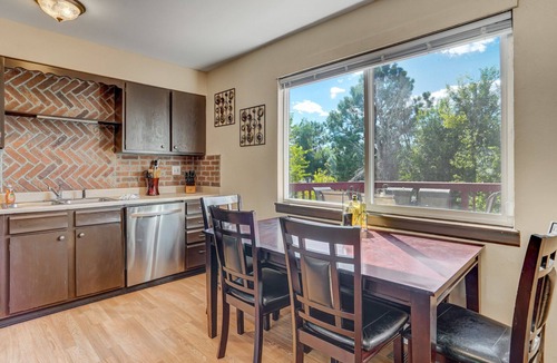 Southeast Colorado Springs House | Space Base
