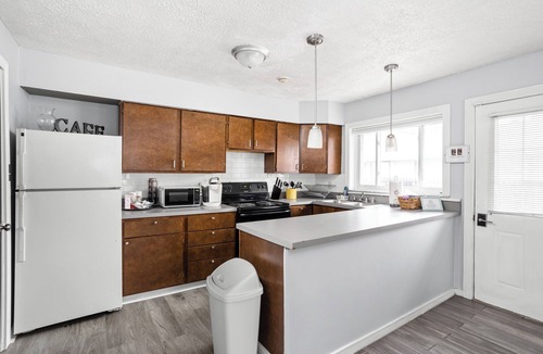 Mapleton/Fall Creek Apartment | Spacious 1-Bedroom Apt in The Heart of Indy!