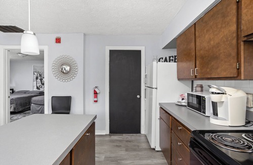 Mapleton/Fall Creek Apartment | Spacious 1-Bedroom Apt in The Heart of Indy!