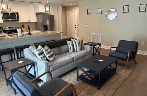 Williamsburg Condo | Spacious 10BR 10BA Combined Condos in Traverse City
